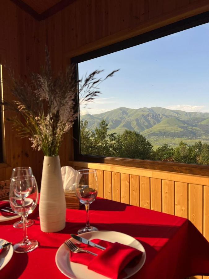 Villa Glamping Wolf Mount Margahovit Esterno foto