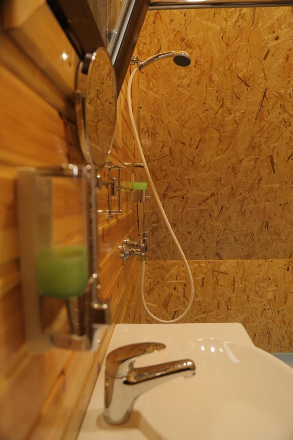 Villa Glamping Wolf Mount Margahovit Esterno foto