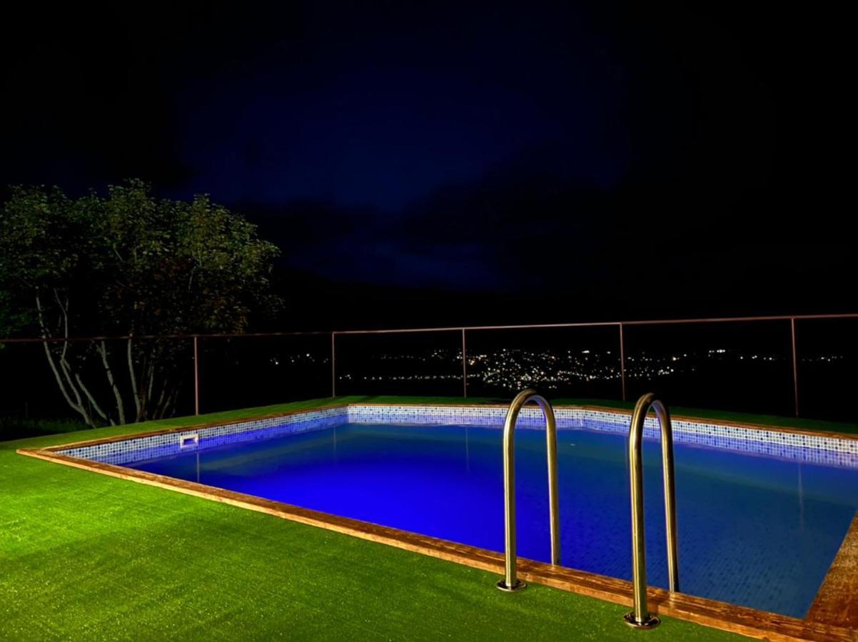 Villa Glamping Wolf Mount Margahovit Esterno foto